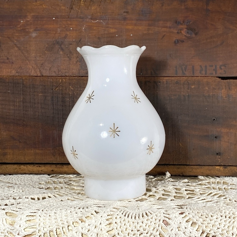 VTG MCM Atomic Gold Starburst Milk Glass Hurricane Lamp Shade Scalloped Top Mint
